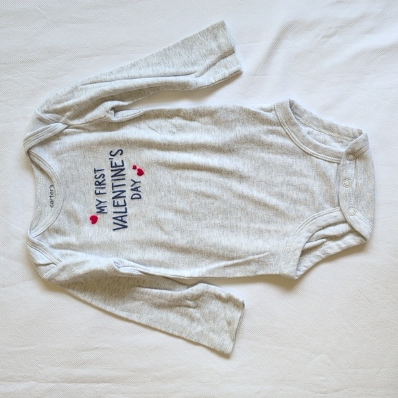 child of mine Valentine's Day unisex long sleeve bodysuit diaper shirt 6-9 month - Picture 4 of 6